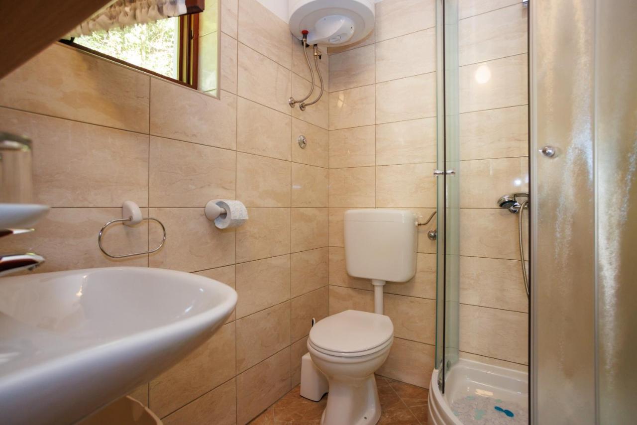 Apartment Studio Close To Sea Veglia Exterior foto